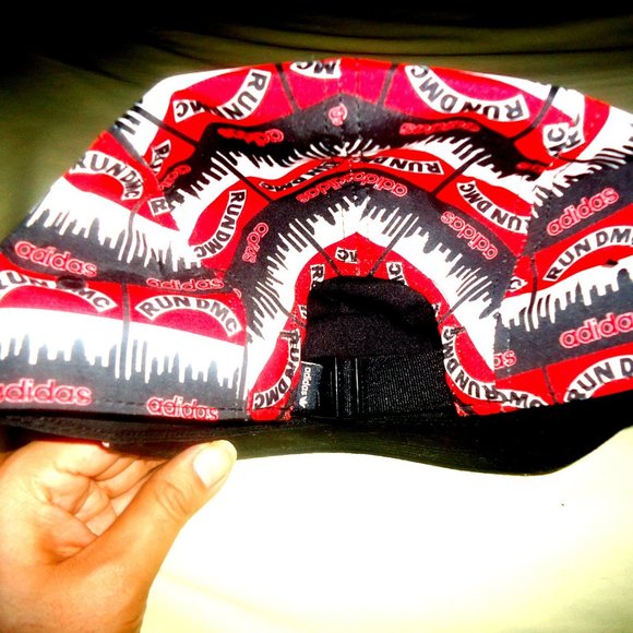 Adidas x Run DMC NYC Skyline 5 Panel Cap Mint! - Picture 3 of 6